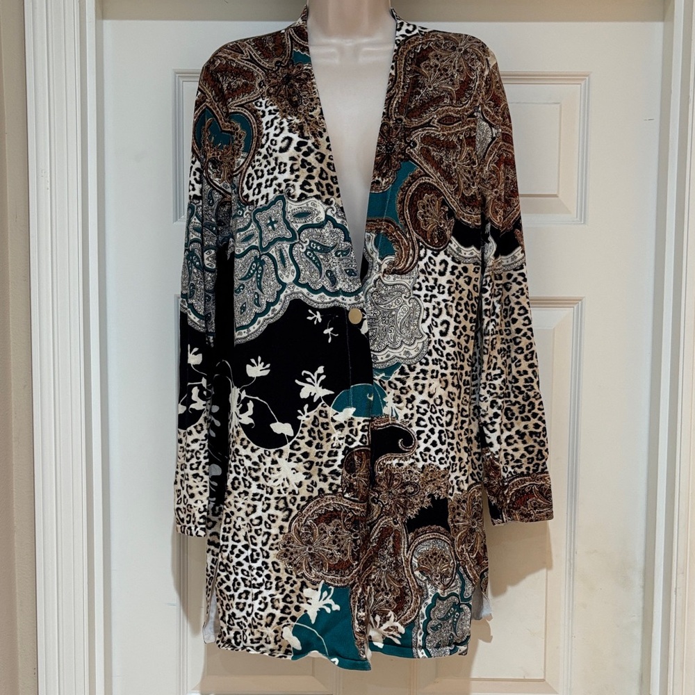 Euc Like New Chico’s Multicolor Patterned Sweater… - image 1